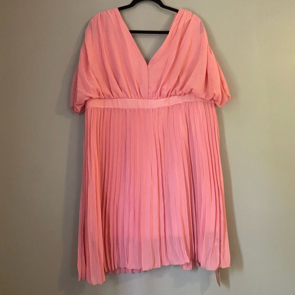 SHEIN Light Pink V-Neck Pleated Mini Dress 2XL (16)